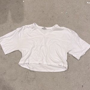 Forever 21 white cropped exercise t shirt XS